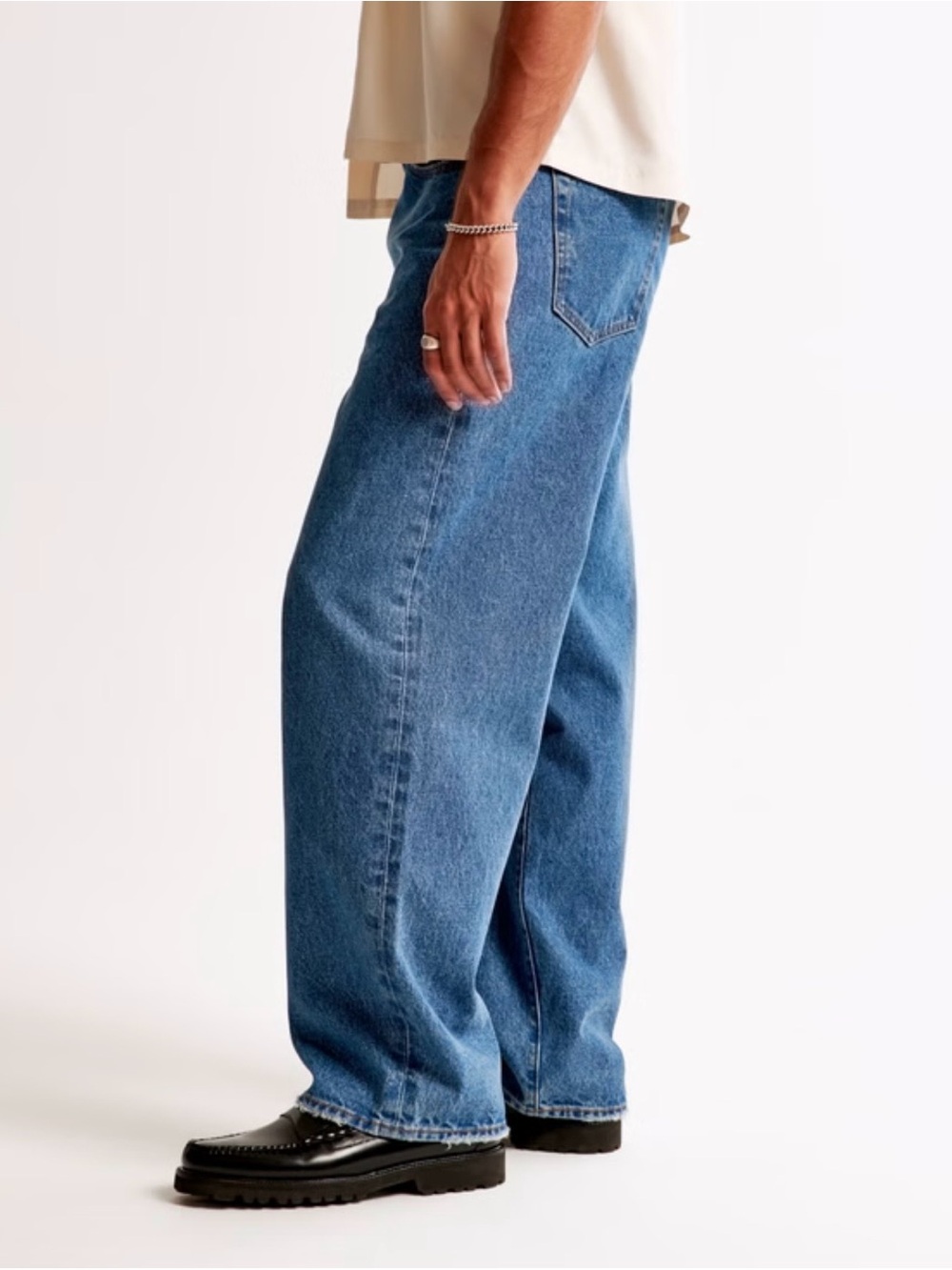 Abercrombie and Fitch Rigid Denim Ultra Baggy Jeans 29X32 - Picture 2 of 12